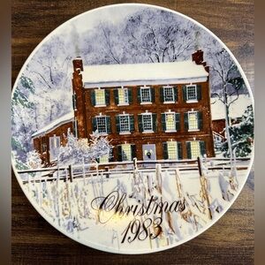 Smuckers 19&3 Christmas Collector Plate Series